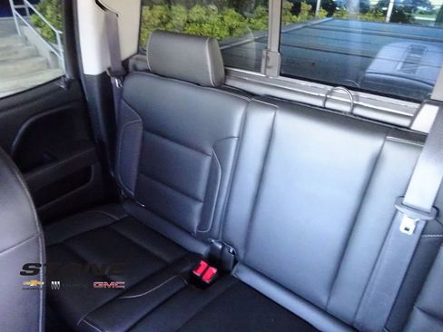 Used 2016 GMC Sierra 1500 SLT w/ SLT Premium Package image 16