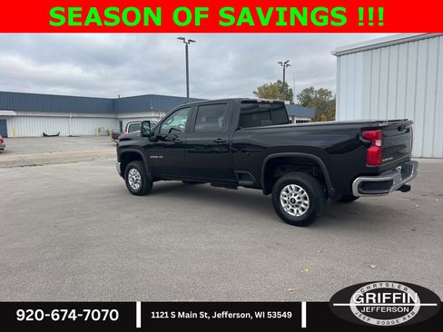Used 2025 Chevrolet Silverado 2500 LT w/ Safety Package image 17