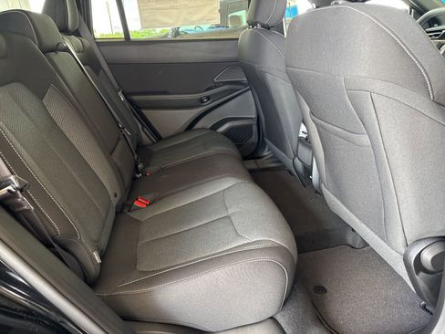 New 2026 Jeep Cherokee Laredo image 18