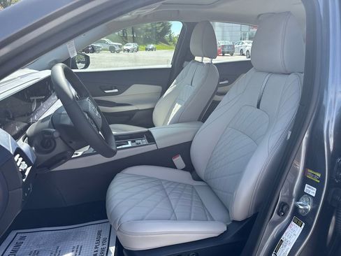 New 2026 Nissan Sentra SL w/ Floor Mat Package FWD image 10