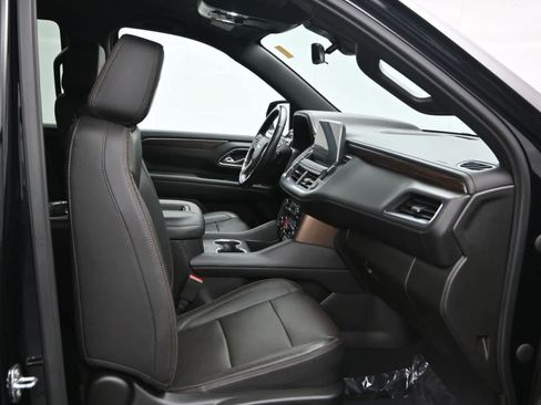 Used 2021 Chevrolet Tahoe High Country image 11