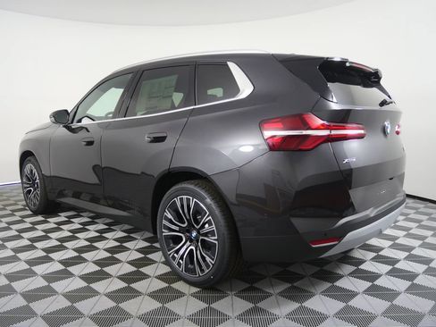 Used 2026 BMW X3 xDrive30i w/ Premium Package AWD/4WD image 5