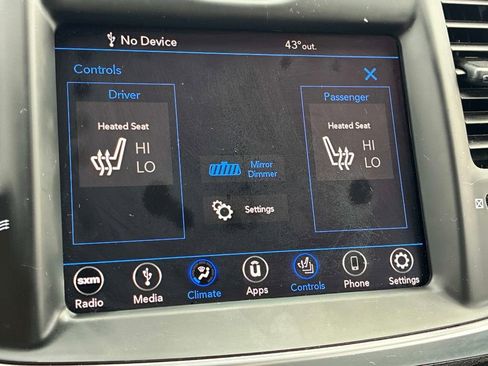 Used 2019 Chrysler 300 Touring w/ Quick Order Package 2EF image 31