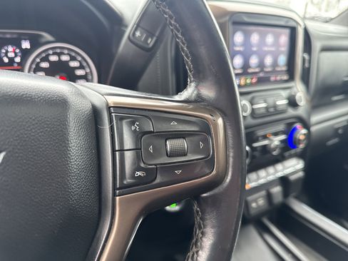 Used 2022 Chevrolet Silverado 3500 High Country w/ Safety Package II image 20