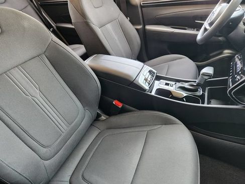 Certified 2024 Hyundai Tucson SEL FWD image 8
