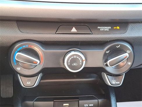 Certified 2022 Kia Rio S image 15