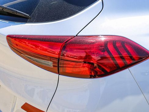 Used 2020 Hyundai Tucson Value FWD image 8