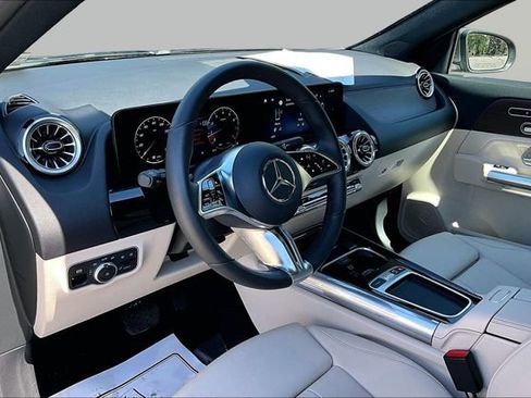 Used 2026 Mercedes-Benz GLA 250 4MATIC image 20