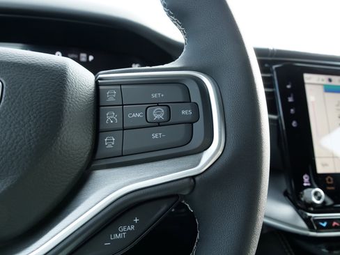 New 2026 Jeep Grand Wagoneer Limited image 22