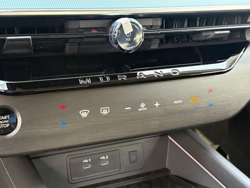 New 2025 Nissan Murano SL image 16