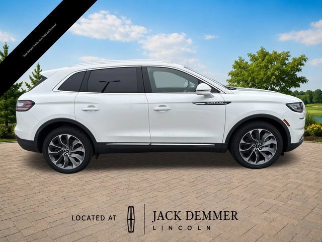 Certified 2023 Lincoln Nautilus Reserve AWD/4WD image 8