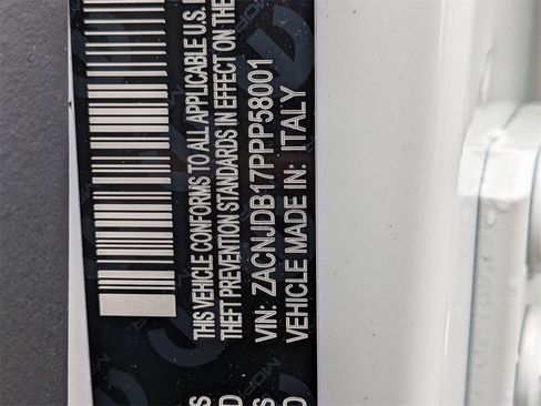 Used 2023 Jeep Renegade Latitude w/ Sun/Sound Group image 29