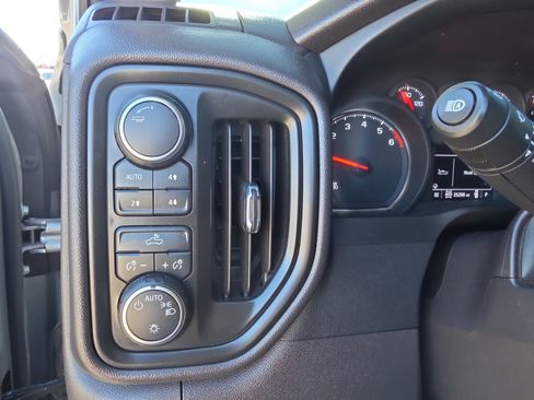 Used 2024 Chevrolet Silverado 1500 Custom Trail Boss w/ LPO, Dark Essentials Package image 22