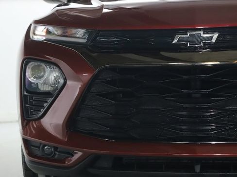 Certified 2023 Chevrolet TrailBlazer RS w/ Sun and Liftgate Package AWD/4WD image 7