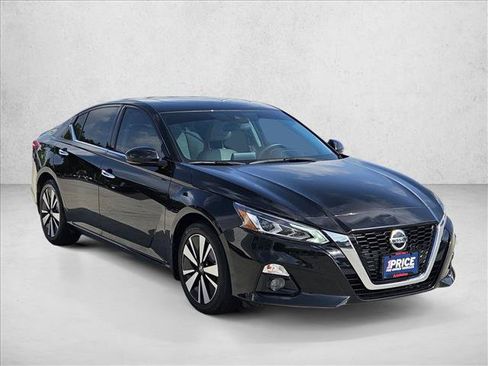 Used 2021 Nissan Altima 2.5 SL FWD image 3