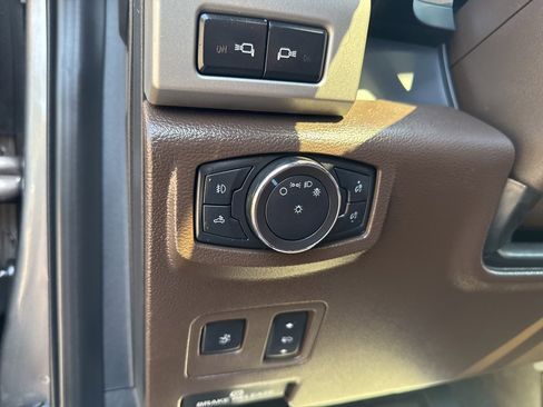 Used 2022 Ford F350 King Ranch w/ King Ranch Ultimate Package image 14