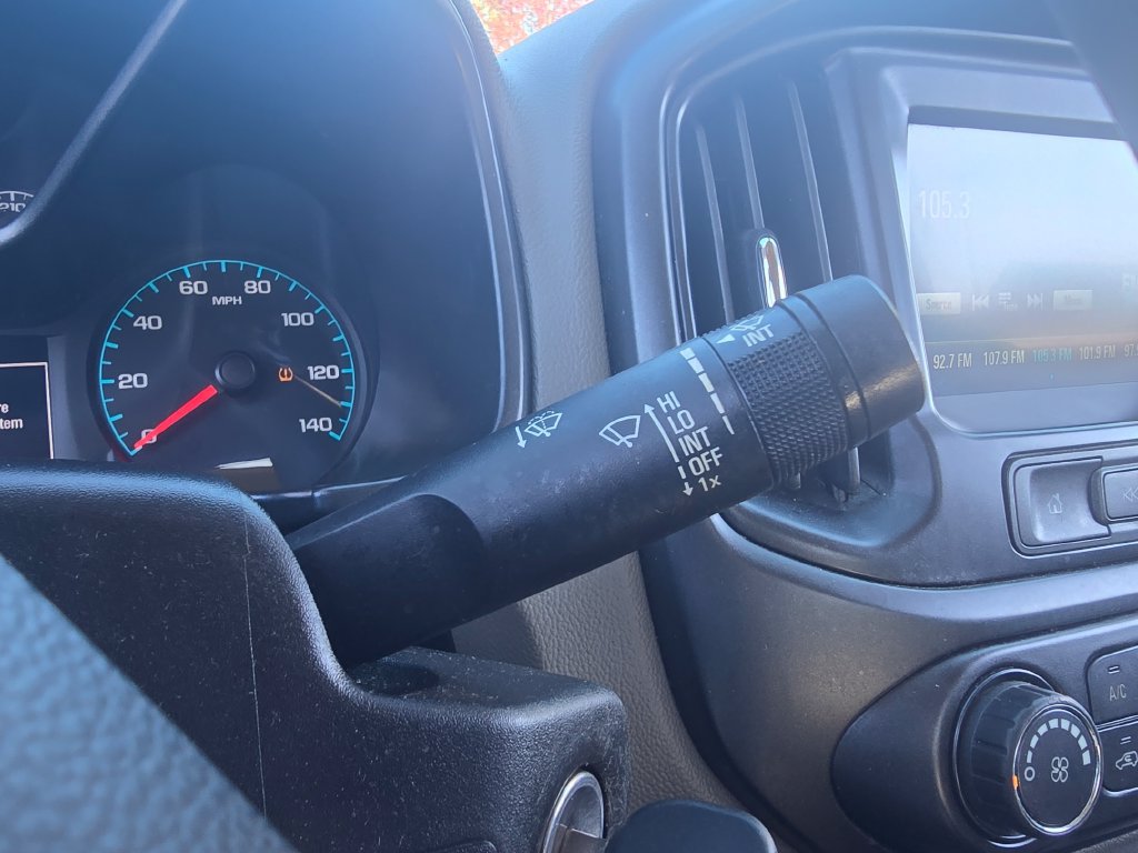 Used 2018 Chevrolet Colorado W/T RWD image 21