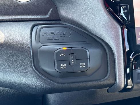 Used 2026 RAM 2500 Tradesman AWD/4WD image 39