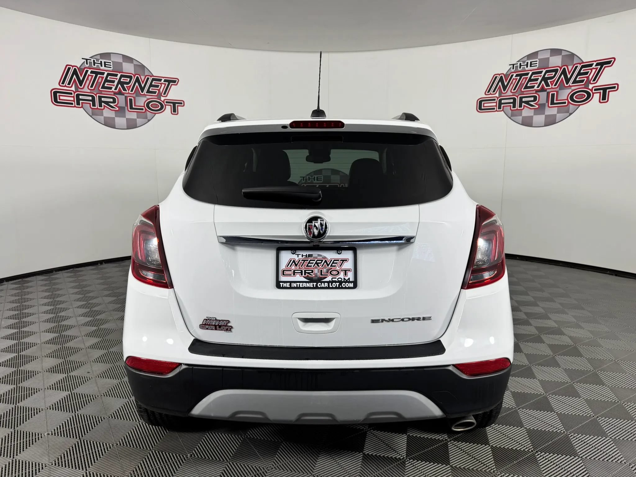 Used 2020 Buick Encore Preferred FWD image 6