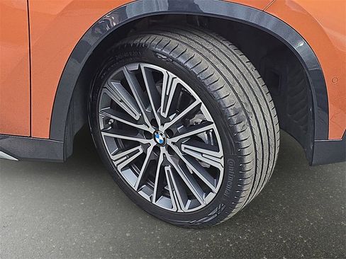 Used 2025 BMW X1 xDrive28i w/ Convenience Package image 32