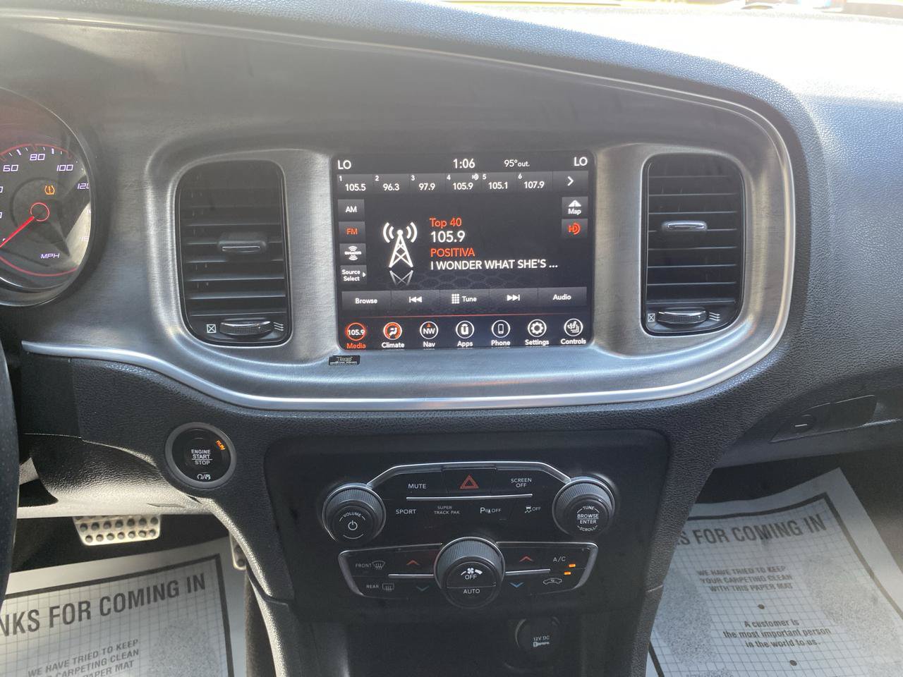 Used 2018 Dodge Charger R/T RWD image 21