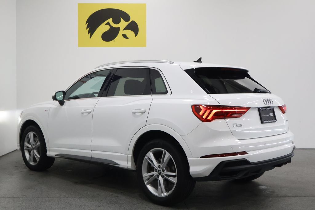 Certified 2023 Audi Q3 2.0T Premium Plus w/ Premium Plus Package AWD/4WD image 9
