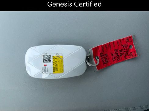 Certified 2026 Genesis GV70 2.5T Advanced AWD/4WD image 28