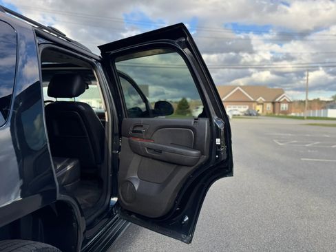 Used 2012 Chevrolet Tahoe LT image 14