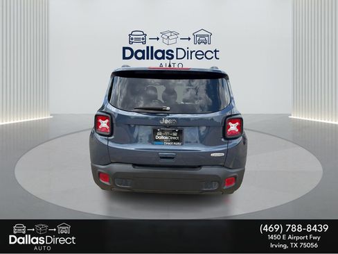 Used 2020 Jeep Renegade Latitude w/ Popular Equipment Group FWD image 7