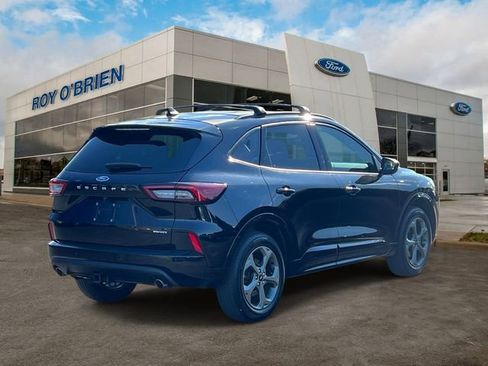 Certified 2024 Ford Escape ST-Line Select w/ Tech Pack #1 AWD/4WD image 5