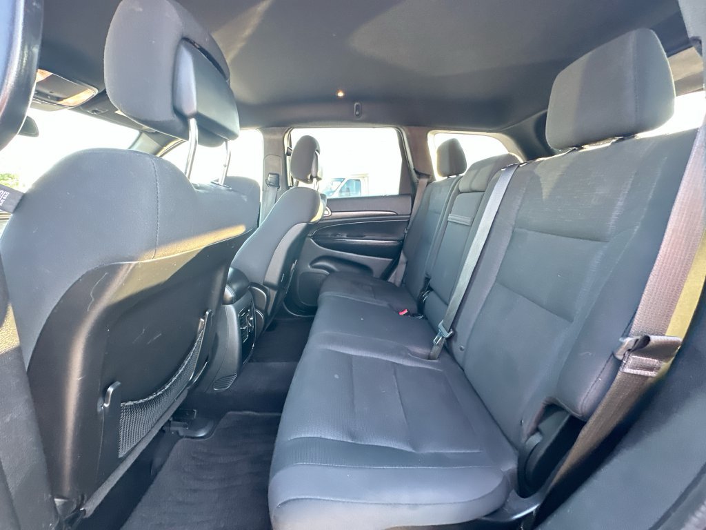 Used 2016 Jeep Grand Cherokee Laredo RWD image 17