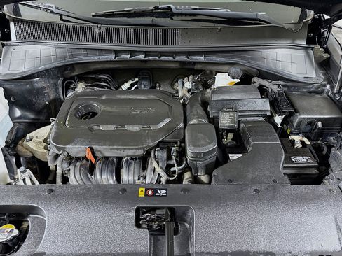 Used 2020 Kia Sorento LX image 38