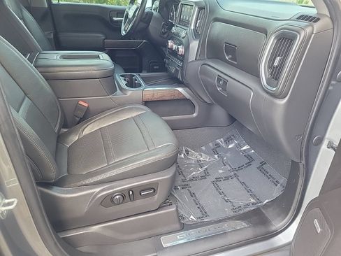 Certified 2021 GMC Sierra 1500 Denali w/ Denali Ultimate Package AWD/4WD image 13