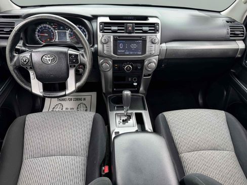Used 2014 Toyota 4Runner SR5 RWD image 15