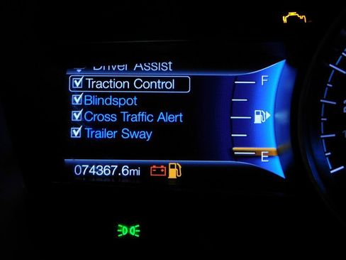 Used 2019 Ford Explorer XLT w/ XLT Desert Copper Package image 44