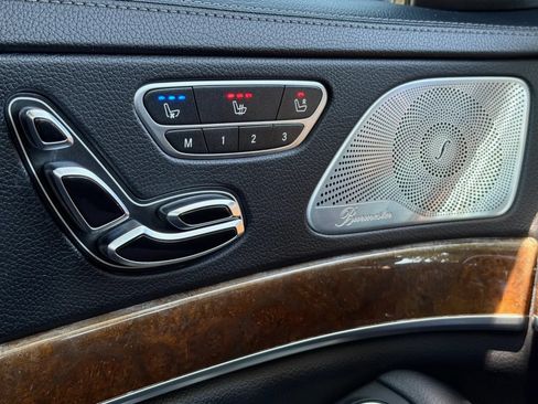 Used 2015 Mercedes-Benz S 550 4MATIC Sedan image 24