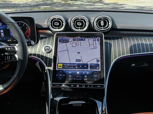 Used 2022 Mercedes-Benz C 300 4MATIC Sedan w/ AMG Line w/ Night Package image 18