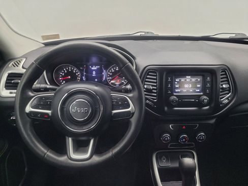 Used 2018 Jeep Compass Sport FWD image 22