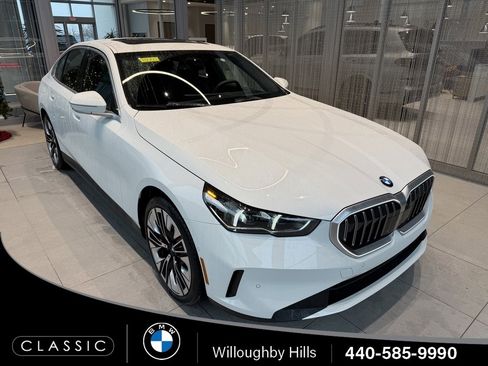 New 2026 BMW 530i xDrive xDrive w/ Premium Package image 1