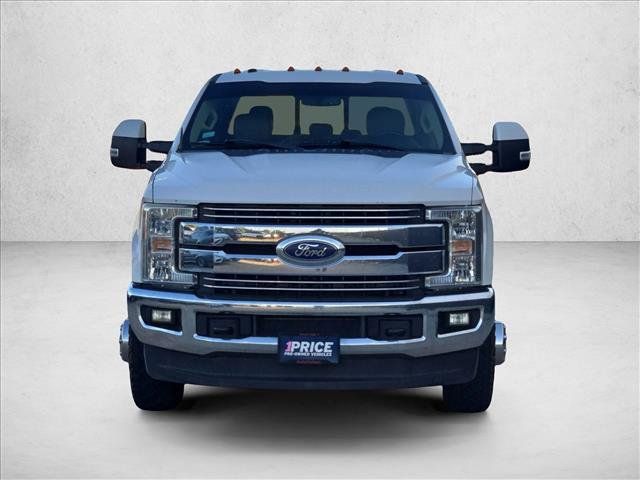 Used 2018 Ford F350 Lariat w/ Lariat Value Package AWD/4WD image 2
