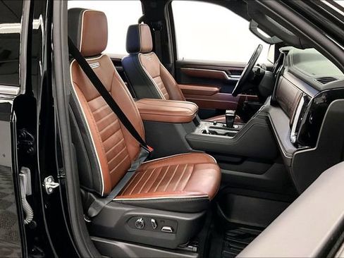 Used 2023 GMC Sierra 1500 Denali Ultimate image 7