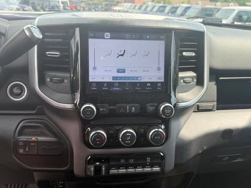 Used 2022 RAM 2500 Big Horn w/ Level A Equipment Group AWD/4WD image 6