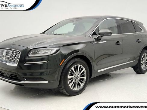 Used 2022 Lincoln Nautilus Reserve image 1