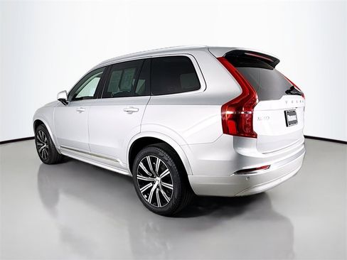 Certified 2025 Volvo XC90 B5 Core image 5