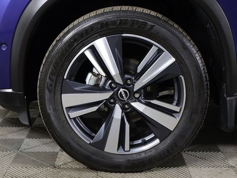 Used 2023 Nissan Rogue Platinum AWD/4WD image 25