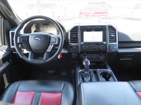 Used 2018 Ford F150 XLT w/ Equipment Group 302A Luxury AWD/4WD image 15