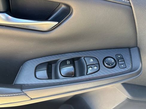 Used 2020 Nissan Sentra SV w/ Trunk Package FWD image 12