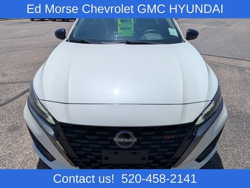 Used 2023 Nissan Altima 2.5 SR w/ SR Premium Package FWD image 8