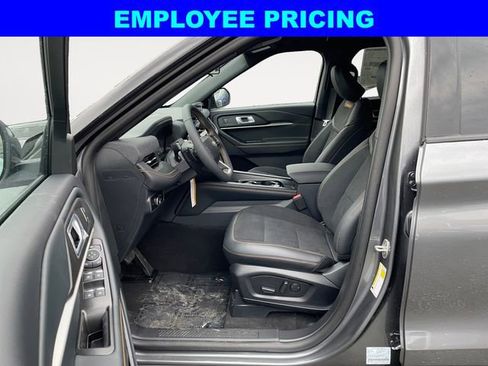 New 2026 Ford Explorer Tremor AWD/4WD image 9