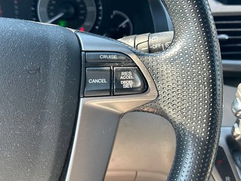 Used 2016 Honda Odyssey SE image 22